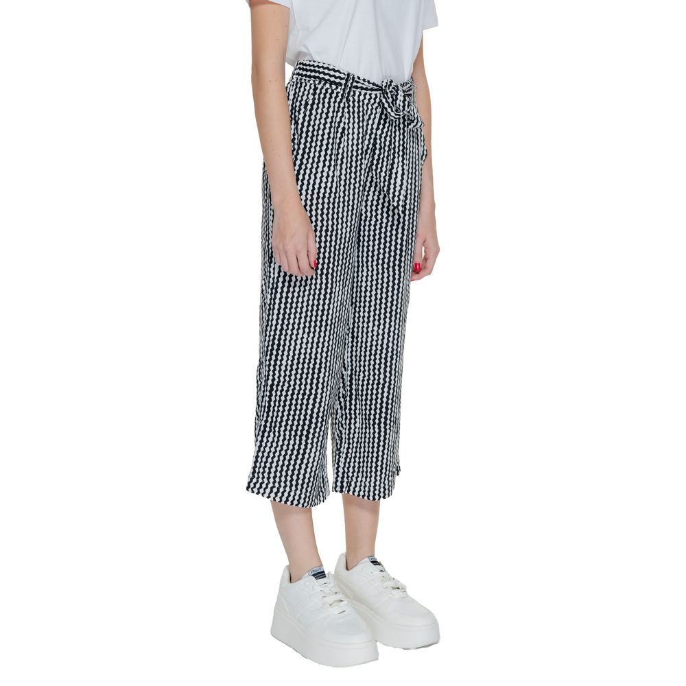 Only Black Viscose Cropped Pants Only