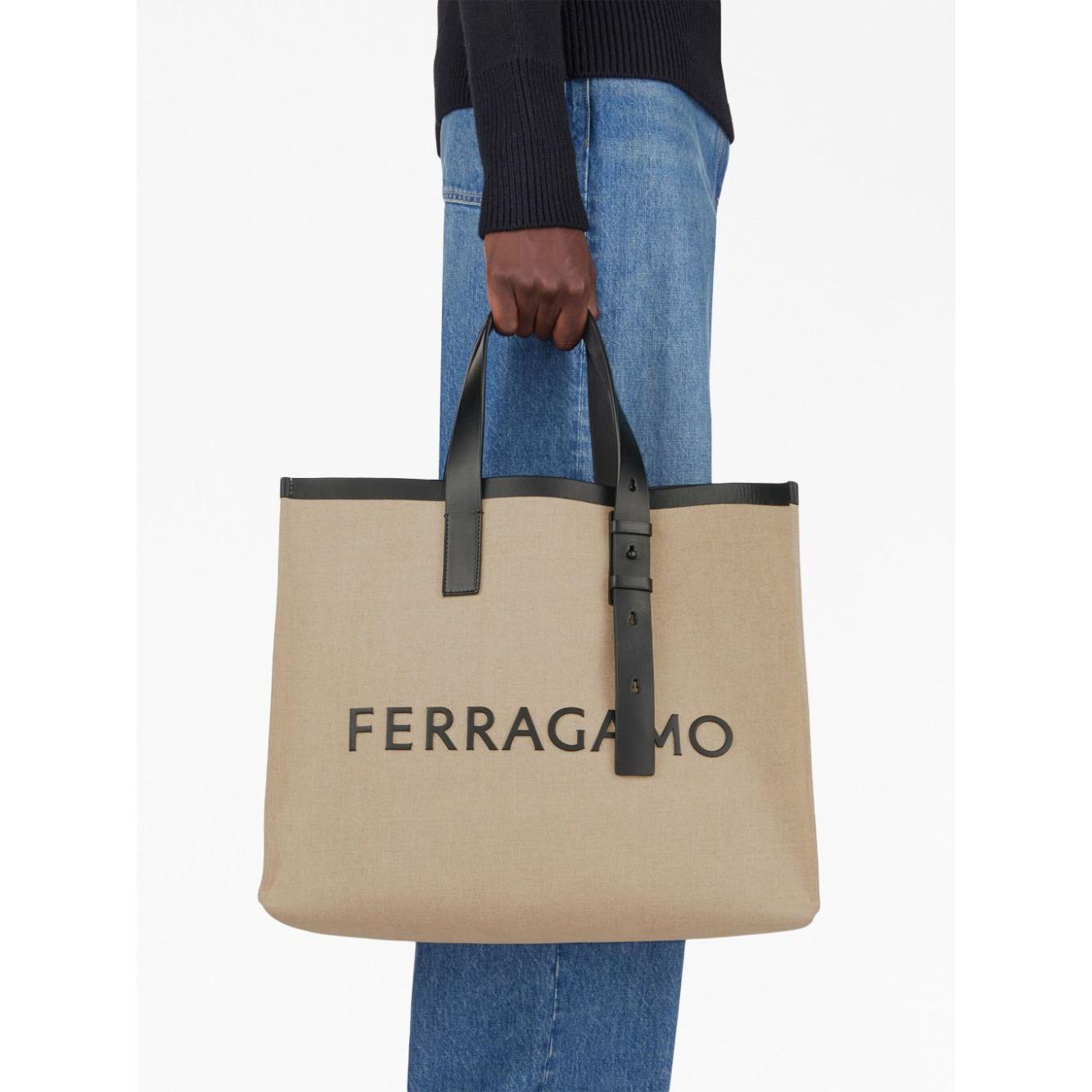 Ferragamo Bags.. Beige Shopper Ferragamo