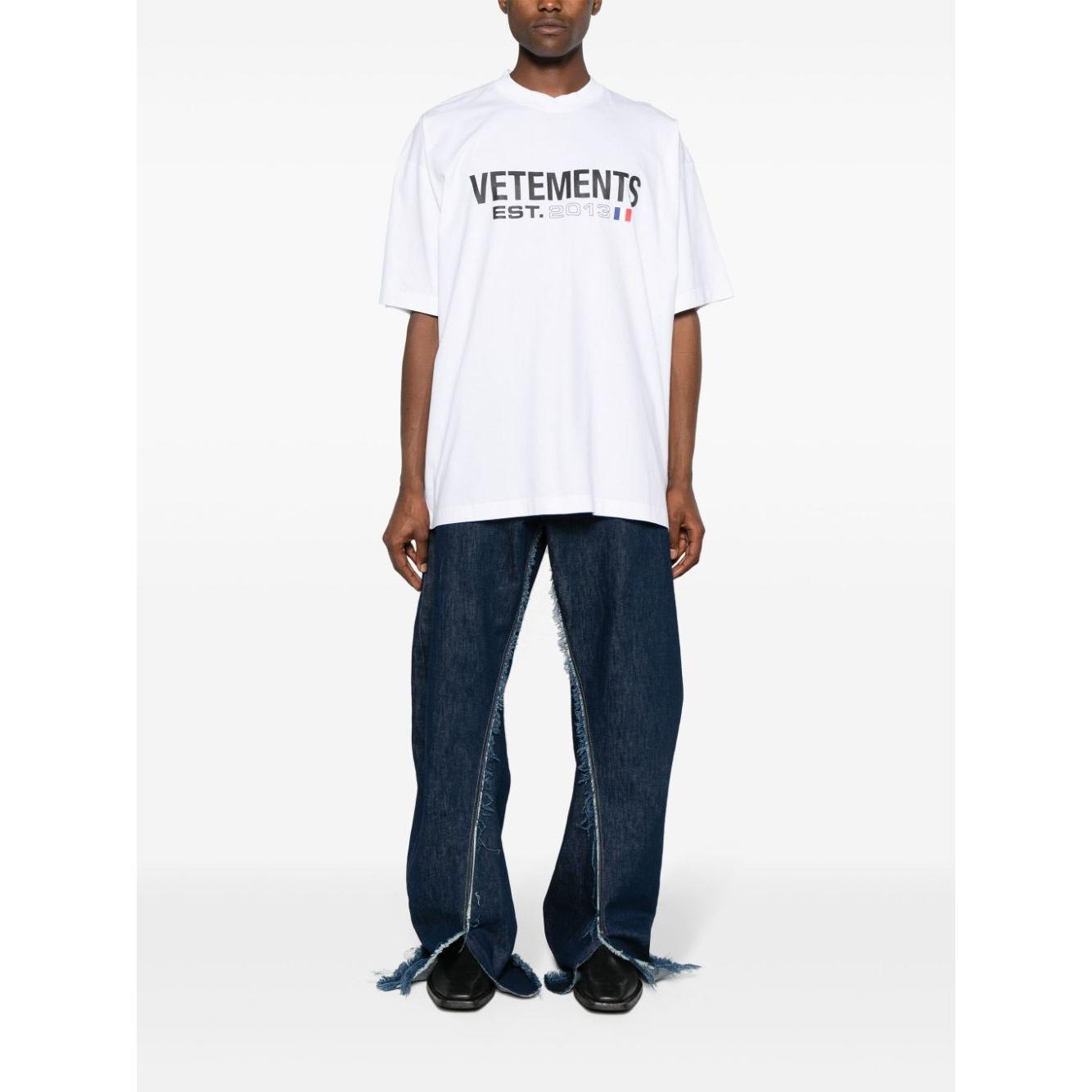 Vetements T-shirts and Polos White Topwear Vetements