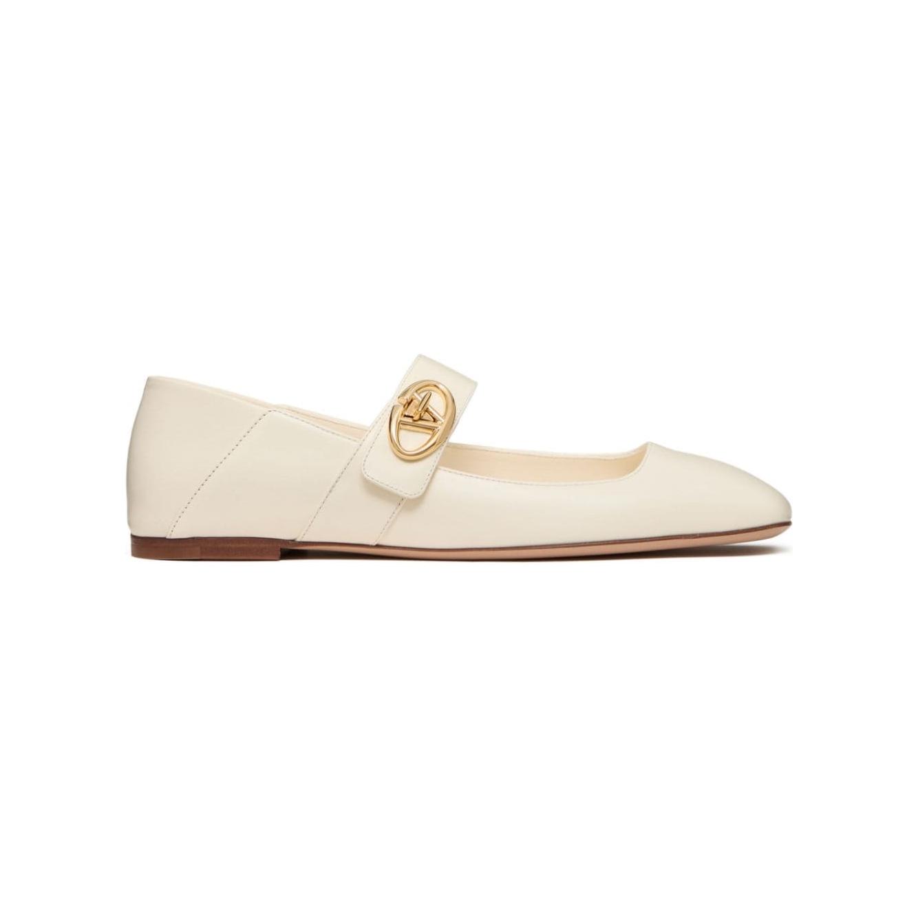 Valentino Garavani Flat shoes White Flat Shoes Valentino Garavani