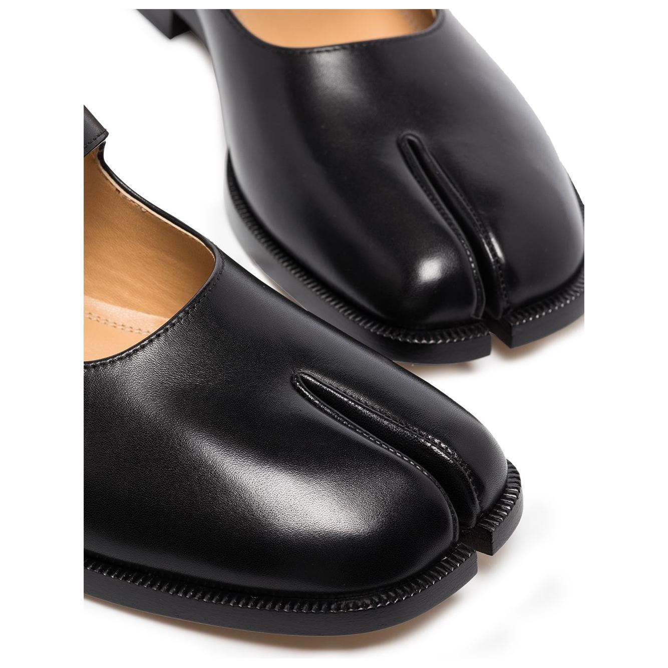 Maison Margiela Flat shoes Black Flat Shoes Maison Margiela