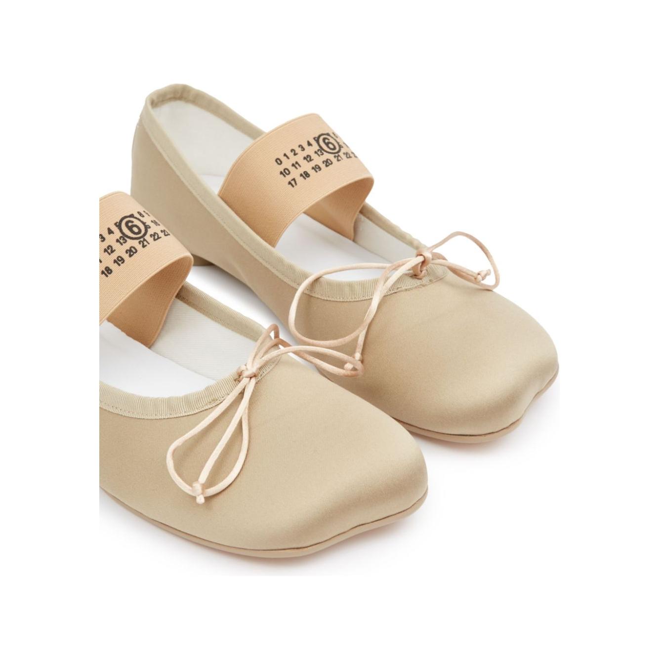 MM6 Maison Margiela Flat shoes Powder Flat Shoes MM6 Maison Margiela