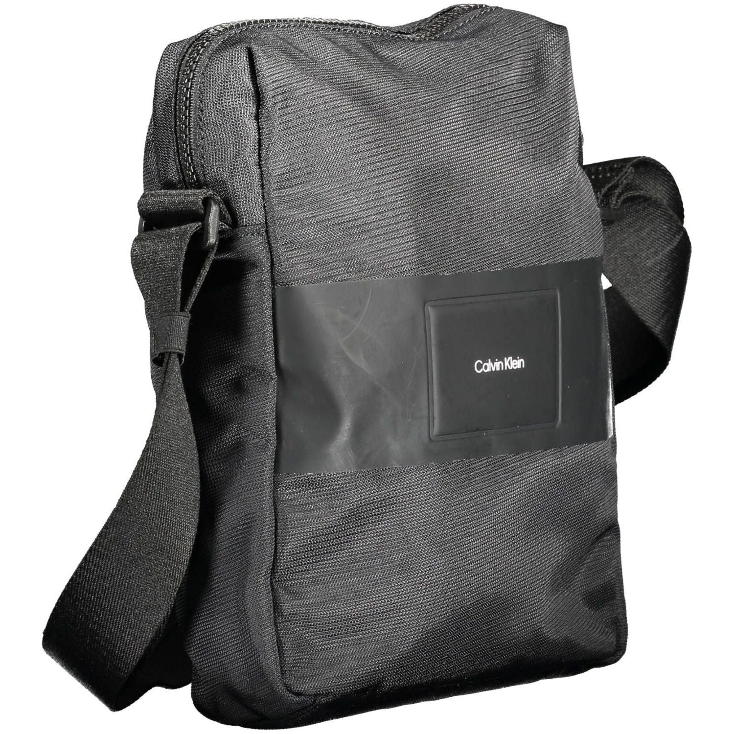 Front view with bag zipped and handles upright.