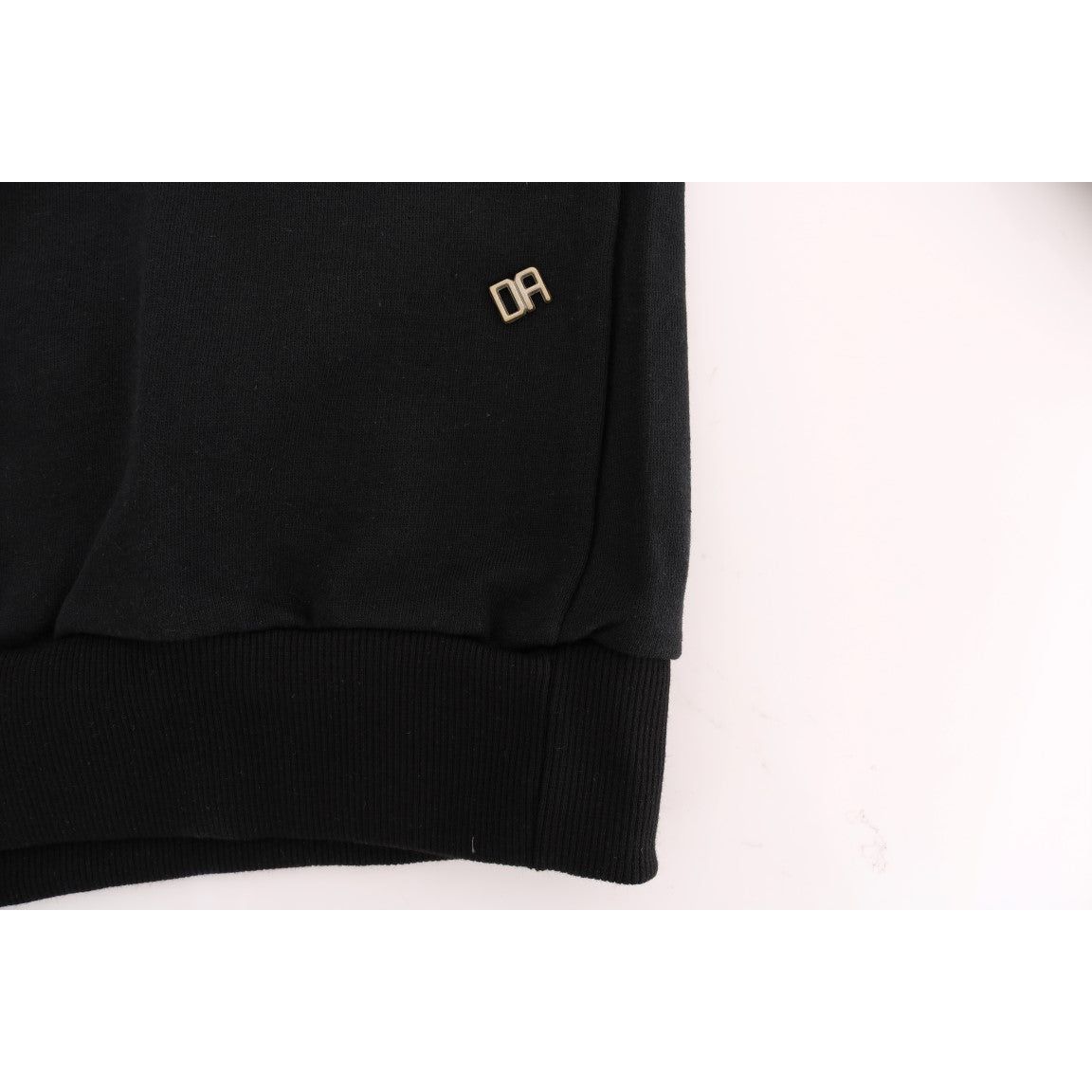 Elegant Black Cotton Hooded Sweater