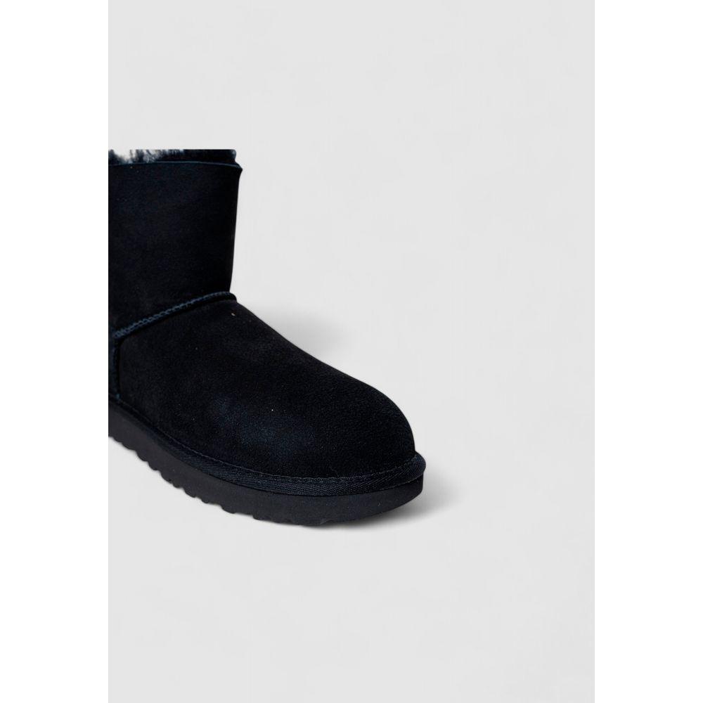 UGG Black Suede Boot UGG