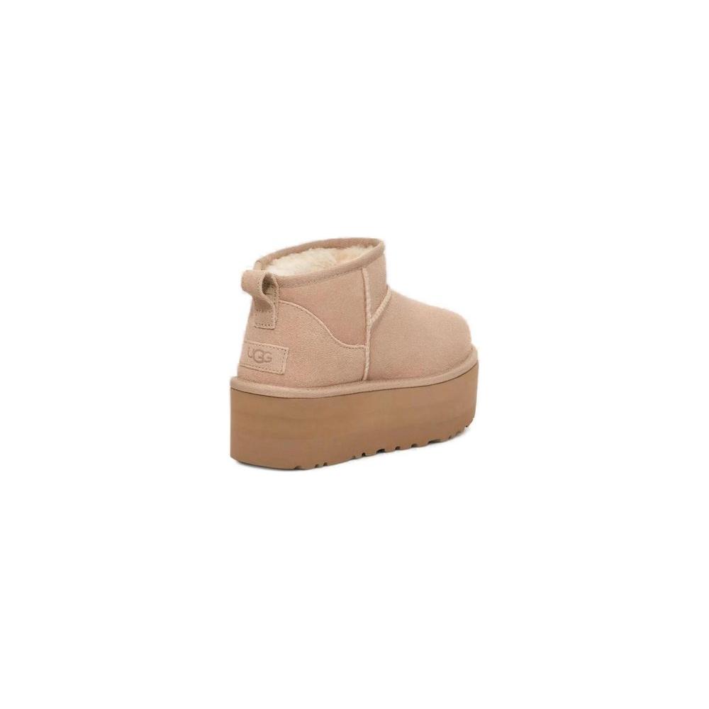 UGG Beige Suede Boot UGG