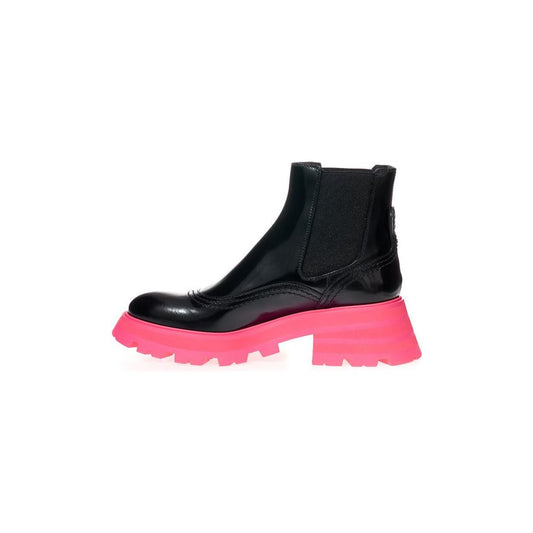 Alexander McQueen Elegant Black Leather Boots Alexander McQueen Black